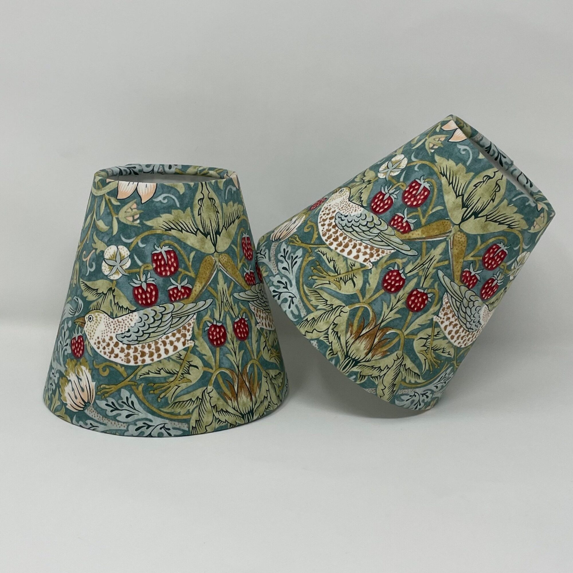 William Morris – Fantastic Shade Clips