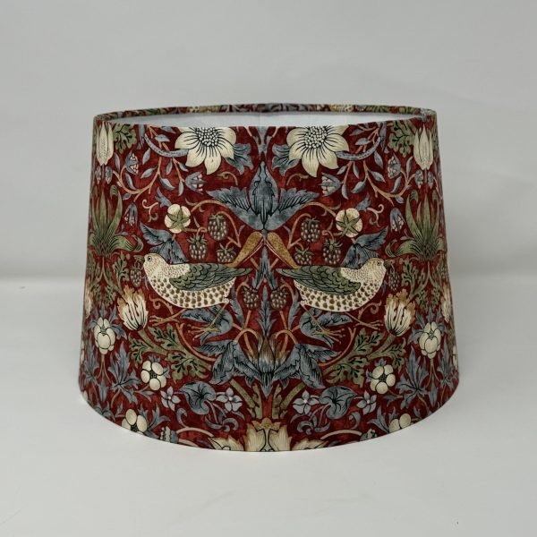 Strawberry Thief empire shade in a William Morris design by Fait par Moi