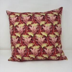 William Morris Laceflower Wine cushion